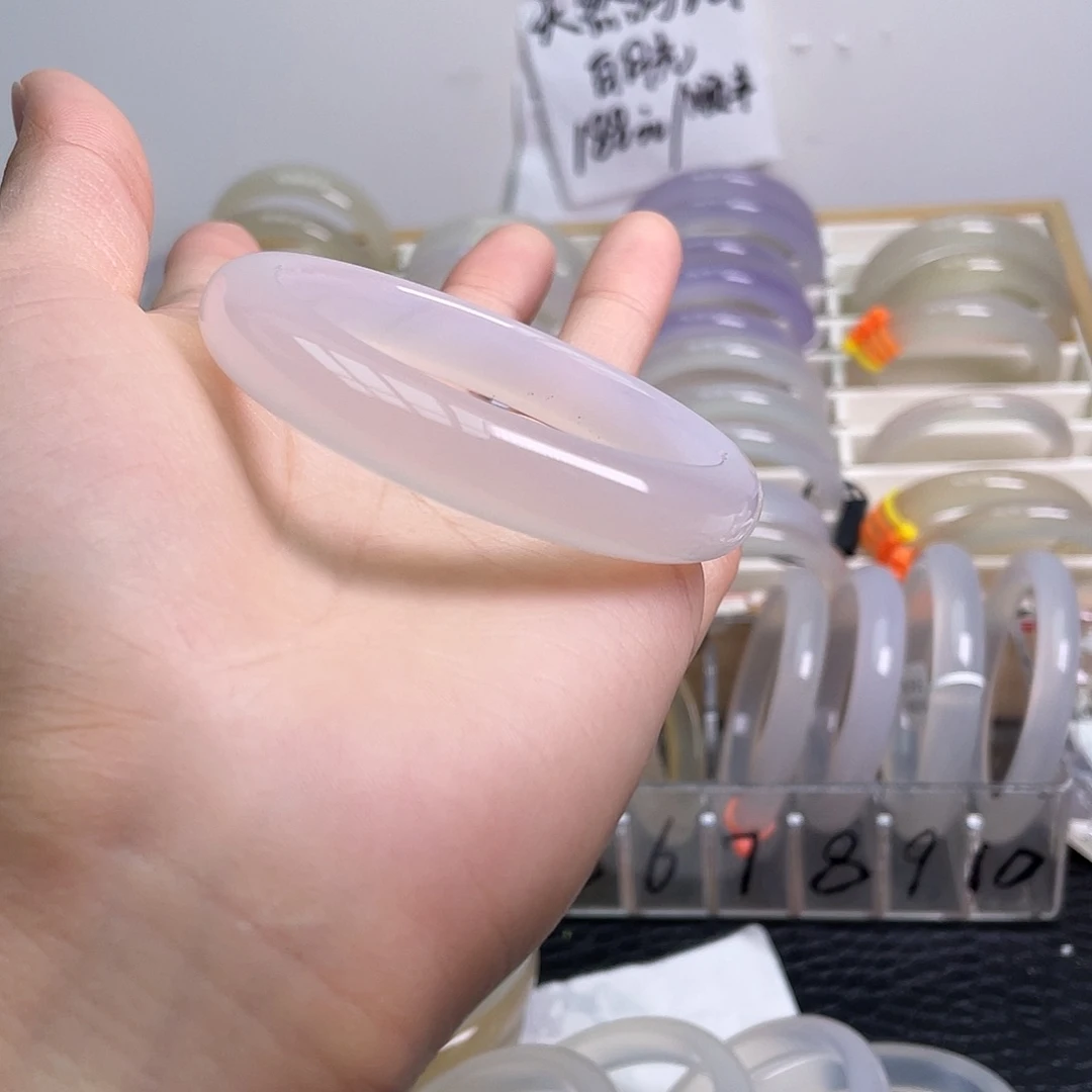 玛瑙/玉髓手镯未镶嵌25