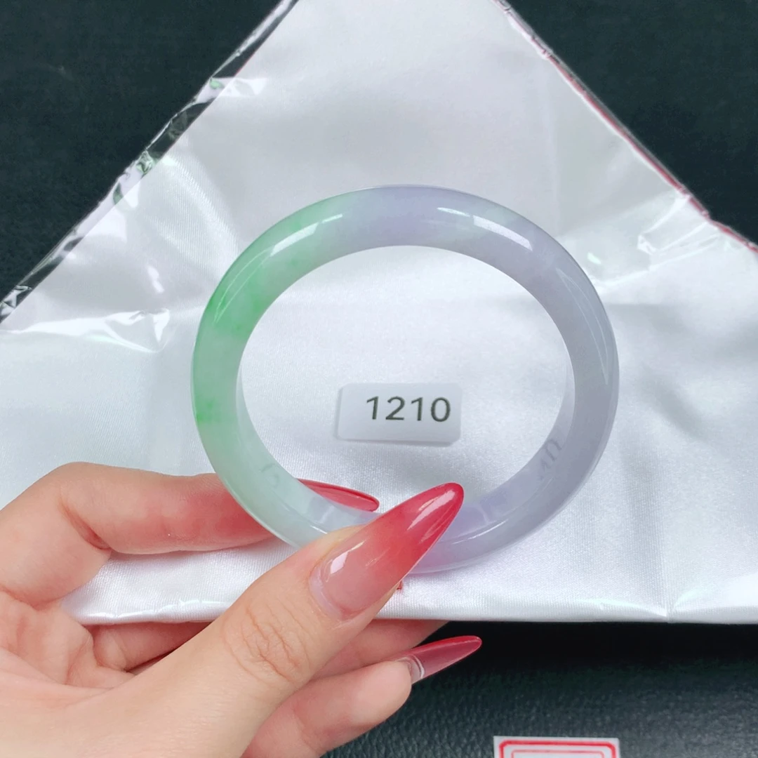 翡翠未镶嵌手镯天然翡翠手镯04