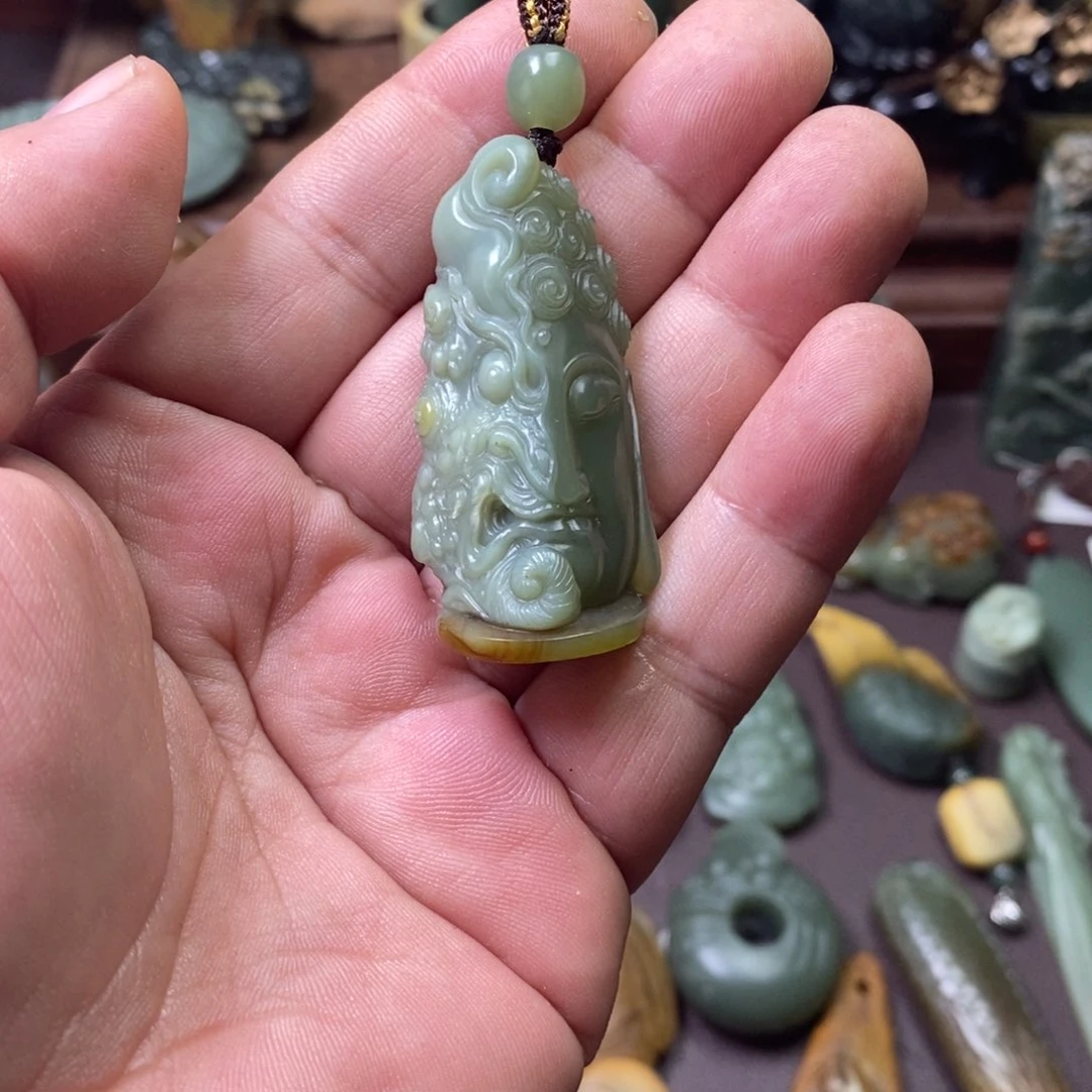 岫岩河磨玉（透闪石质玉）未镶嵌挂件g****2