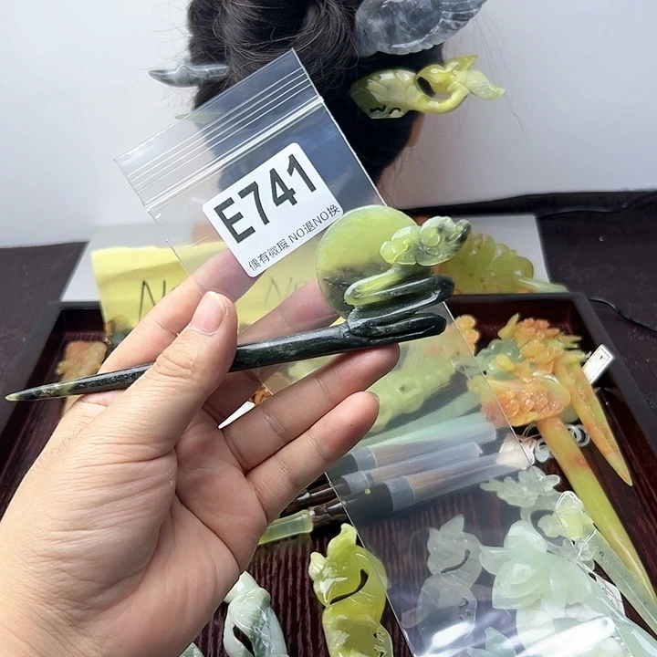 蛇纹石玉发饰合金冷***夜