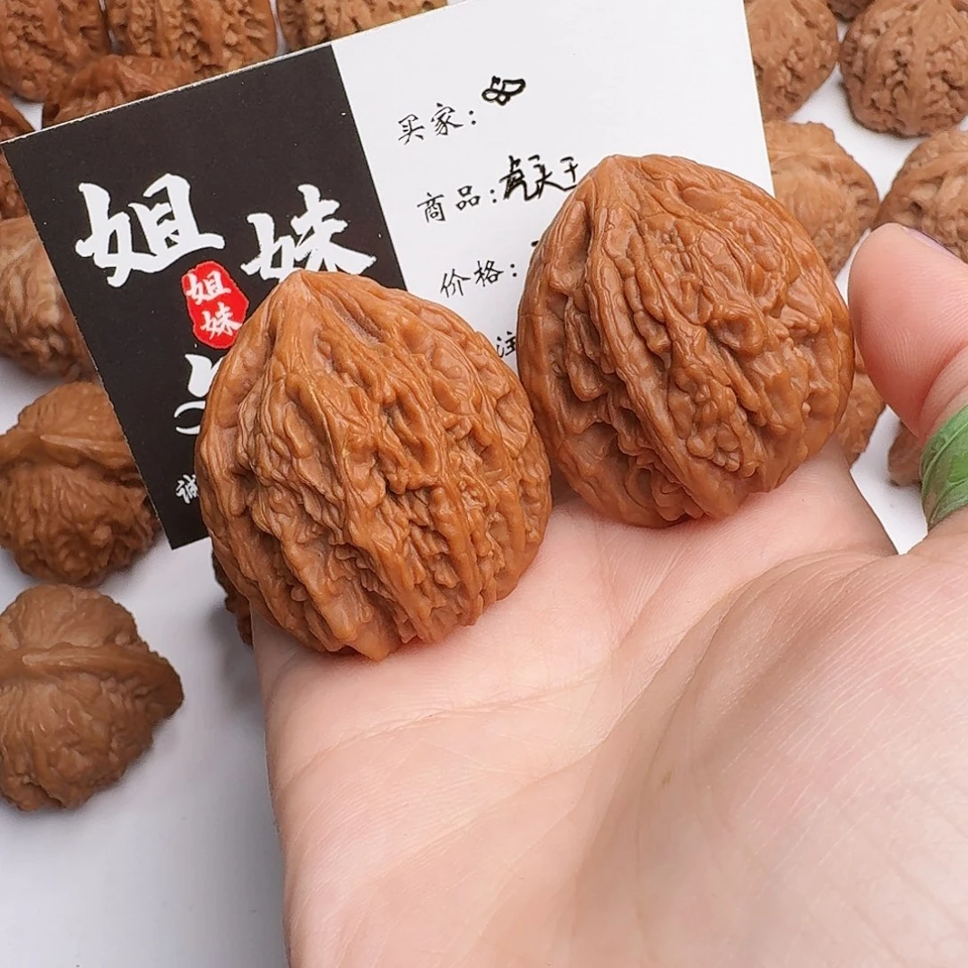 *****桃核吊坠虎头王子