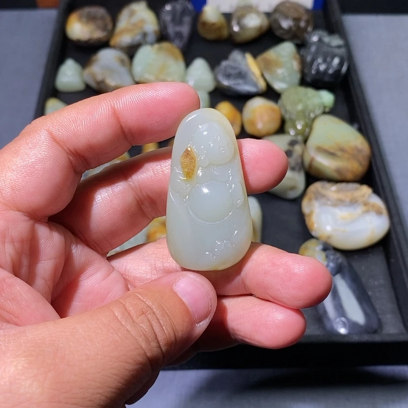 【闪购商品】和田玉颈饰未镶嵌筑*梦