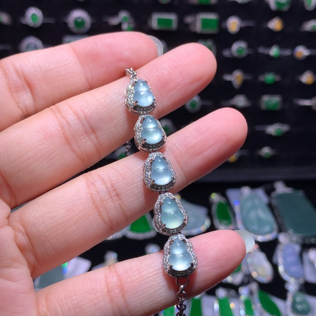 翡翠银S925镶嵌颈饰翡翠