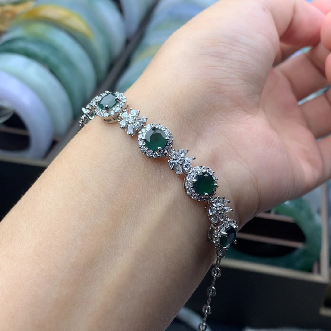 未镶嵌手链翡翠多样性