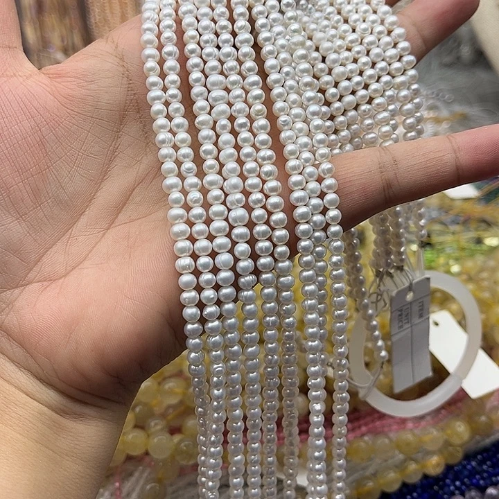 未镶嵌玛瑙/玉髓珠宝半成品一条4mm左右珍珠