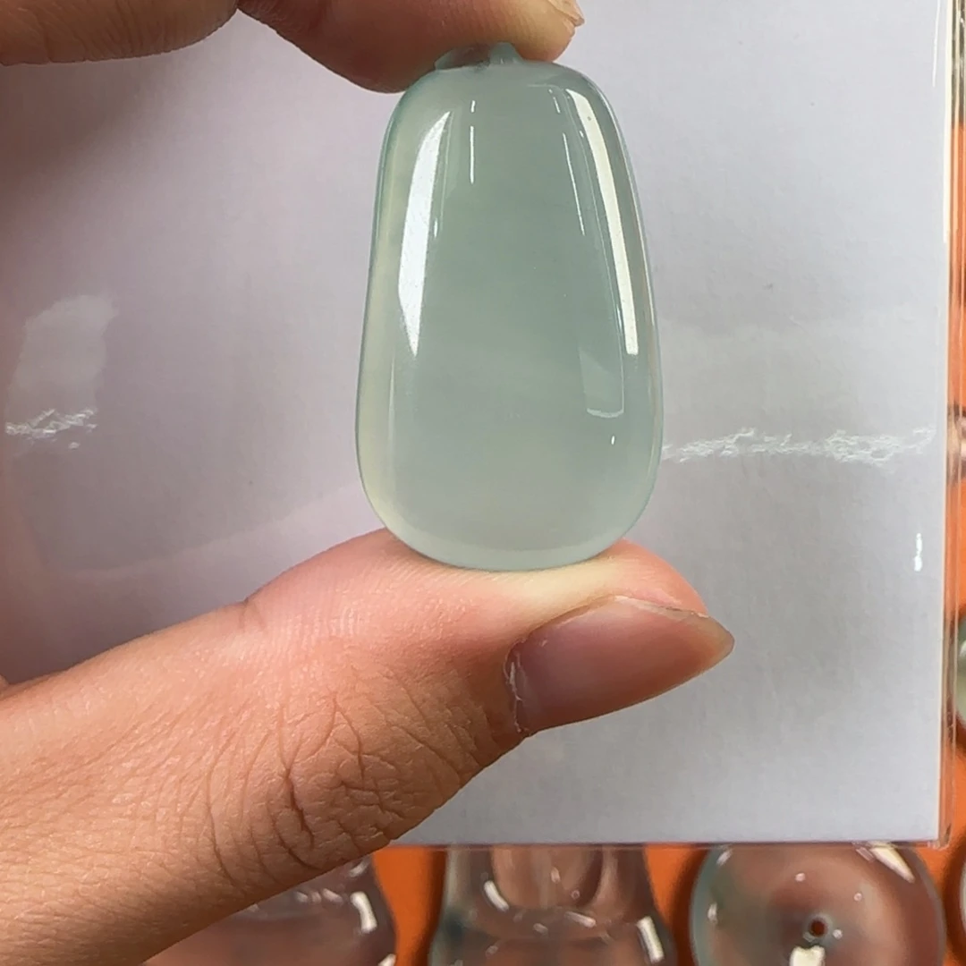 定制翡翠未镶嵌天然