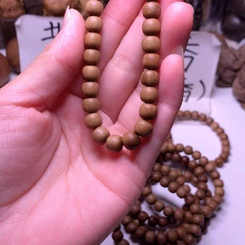 檀香木手串/手链檀香7/8单圈顺纹
