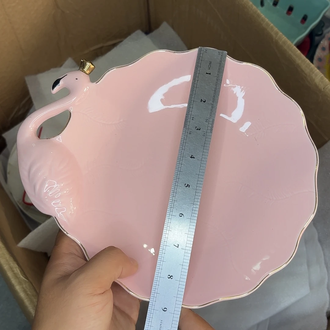 陶瓷制品、默认微瑕介意慎拍、两天内拼单满20包邮发货！