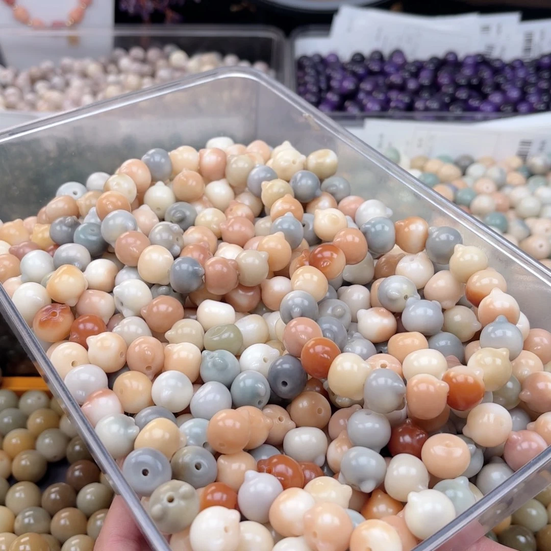 白玉菩提吊坠wq14mm20颗。莫兰迪干磨猫头