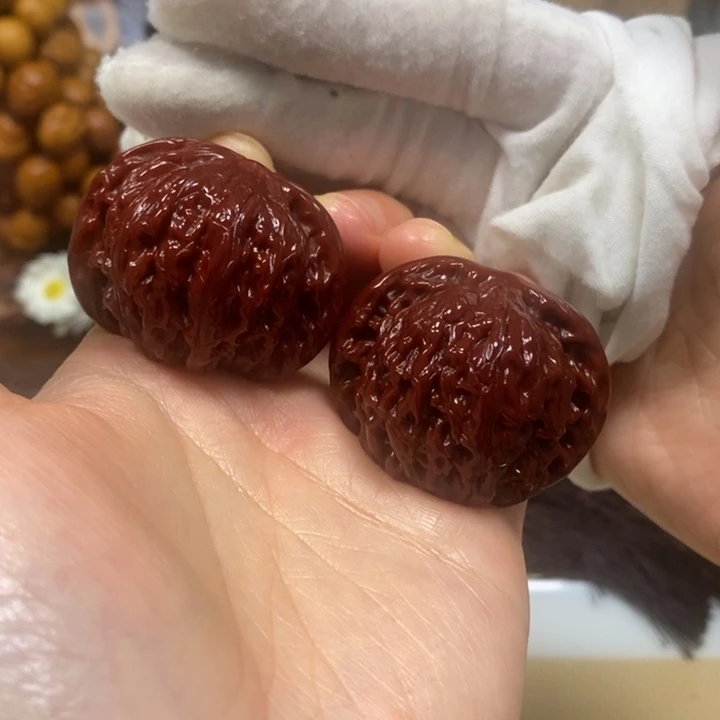 文玩核桃吊坠磨盘