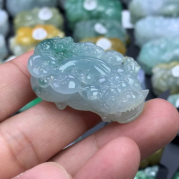 翡翠未镶嵌颈饰天然缅甸翡翠貔貅吊坠