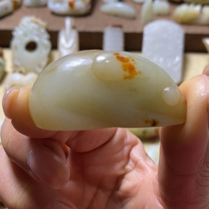 和田玉（糖玉）挂件未镶嵌