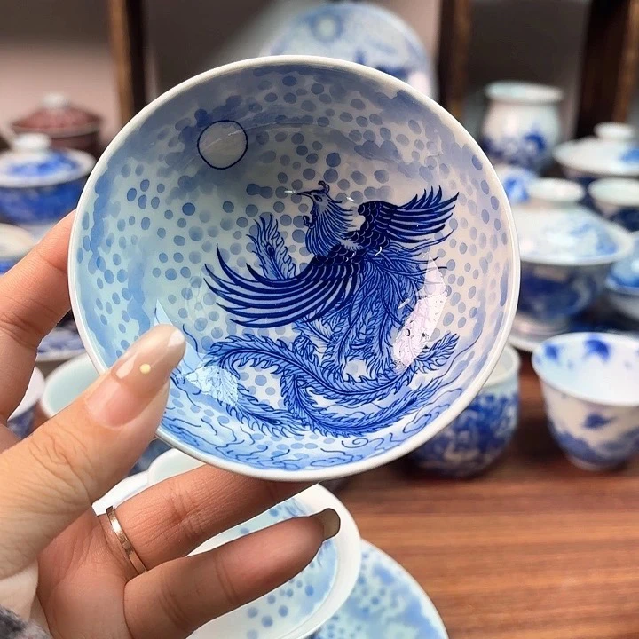 景德镇仿清纯手工手绘青花凤凰于飞凤舞九天纹陶瓷普洱杯主人杯