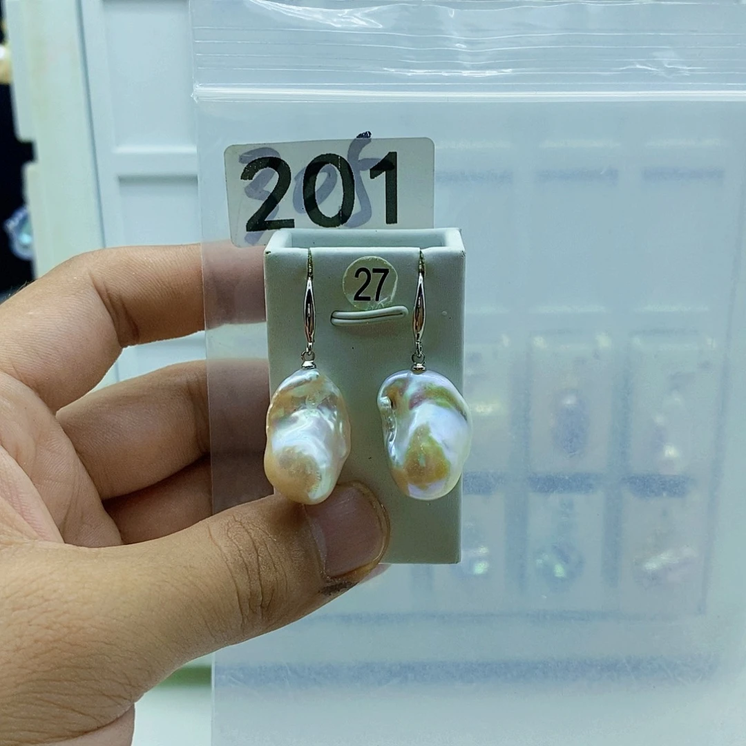 颈饰合金淡水珍珠