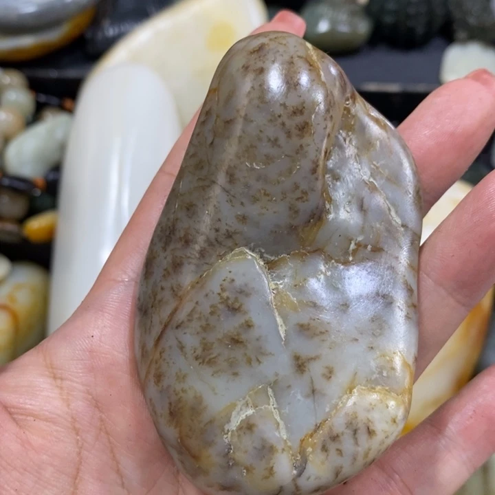 未镶嵌和田玉（糖玉）挂件