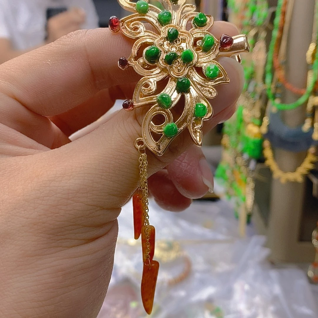 翡翠合金耳饰翡翠