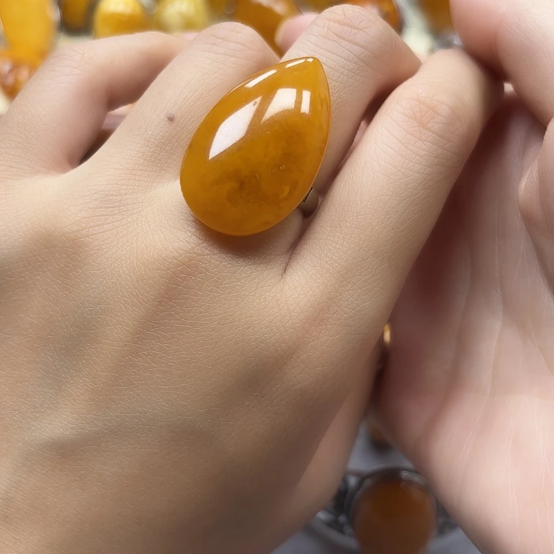 银S925镶嵌蜜蜡手链戒指