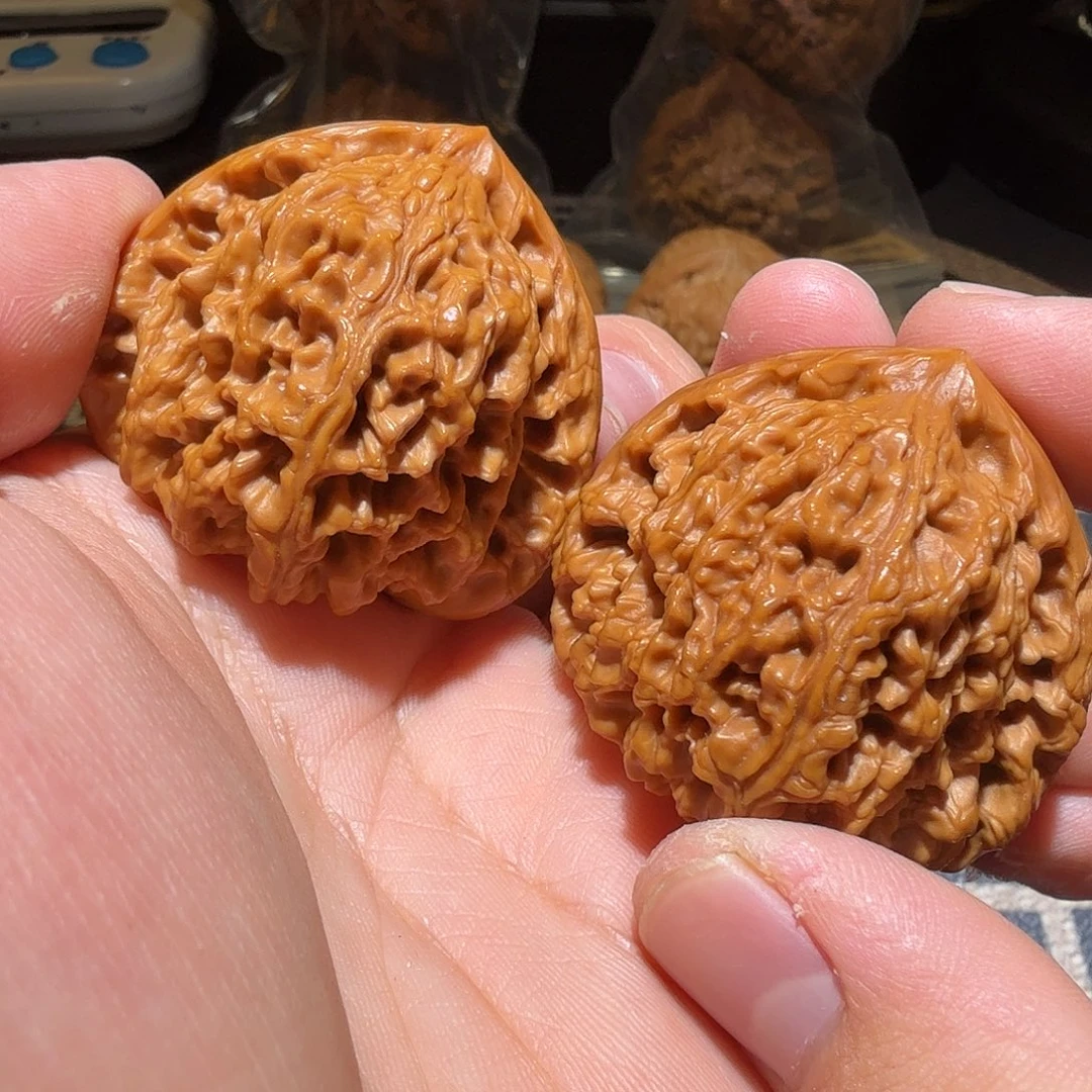 文玩核桃吊坠南疆