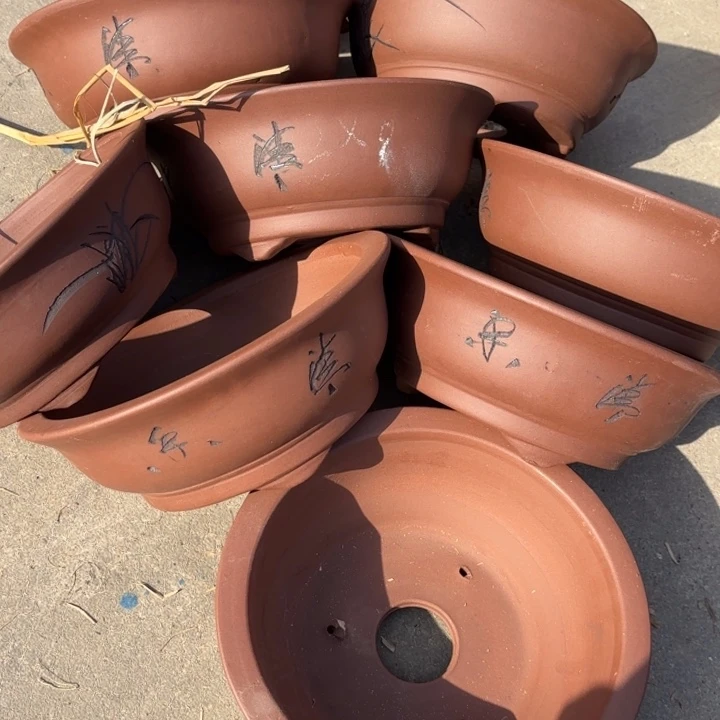 花盆紫砂100-9。          22-9