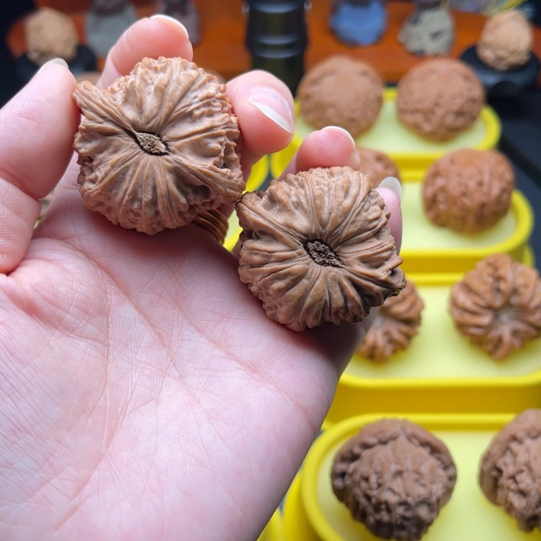 狗***子把件文玩核桃42球白