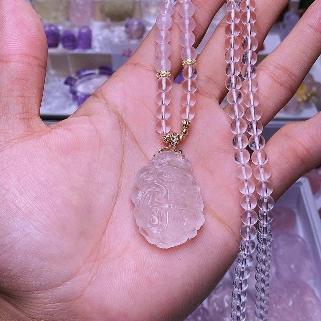 水晶颈饰未镶嵌粉水晶姥姥狐吊坠 送链子