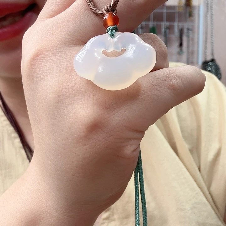 石英质玉未镶嵌颈饰荔枝冻