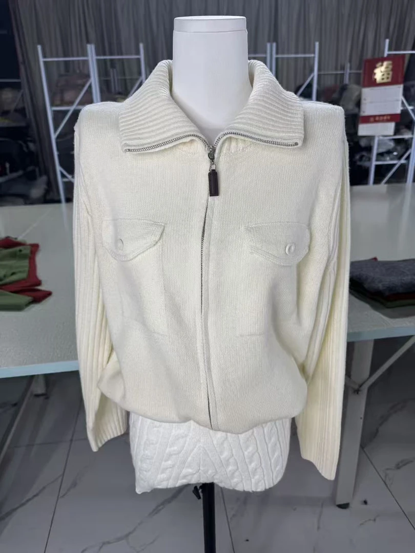 秋冬女立领翻领针织开衫名媛风山茶花纽扣外套翻领立领全羊毛毛衣