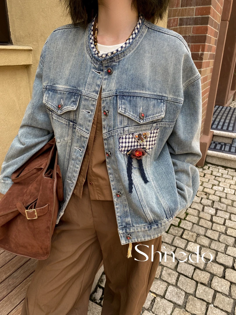 W007蓝色重工刺绣装饰设计时尚牛仔外套