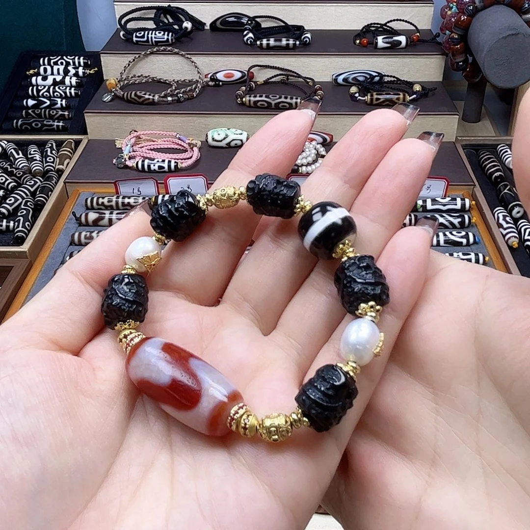 玛瑙/玉髓颈饰未镶嵌じ****?