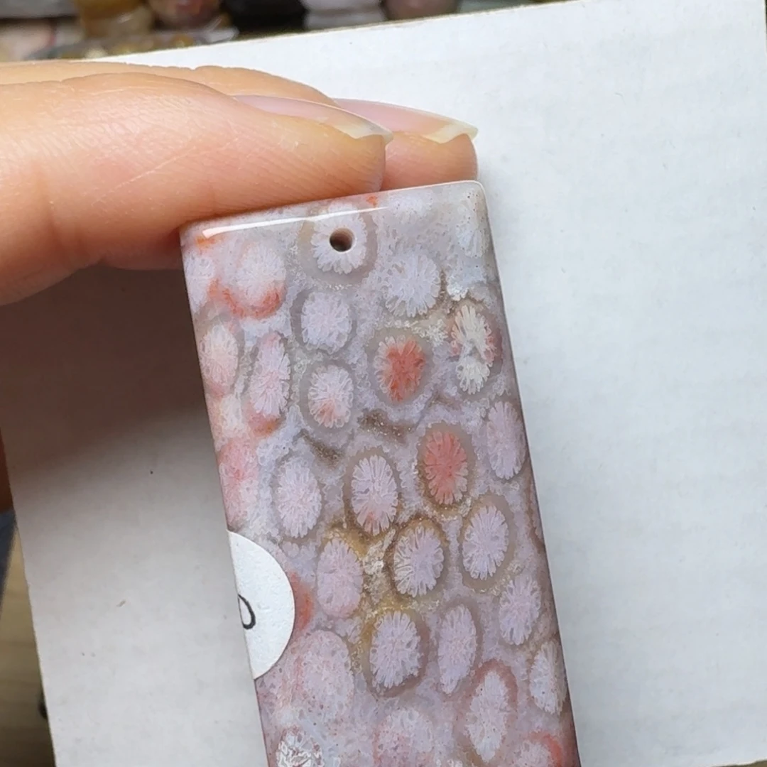 硅化玉桃花朵朵开未镶嵌