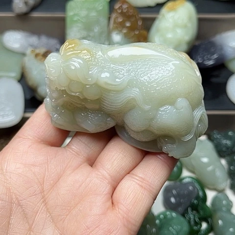 和田玉颈饰未镶嵌用****2