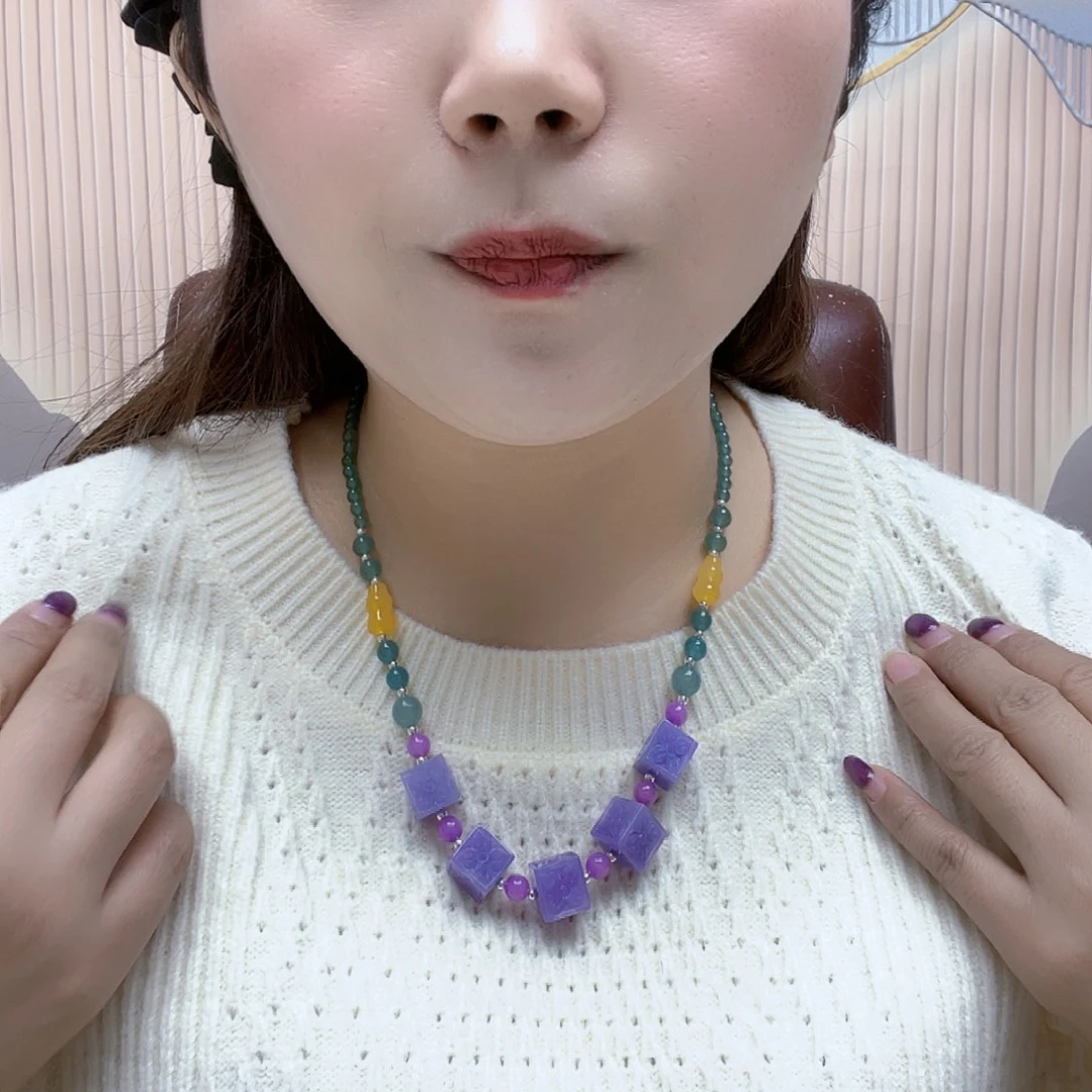 翡翠未镶嵌颈饰项链