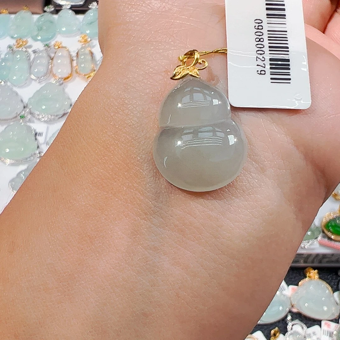吊坠(不含链)18K金镶嵌翡翠葫芦