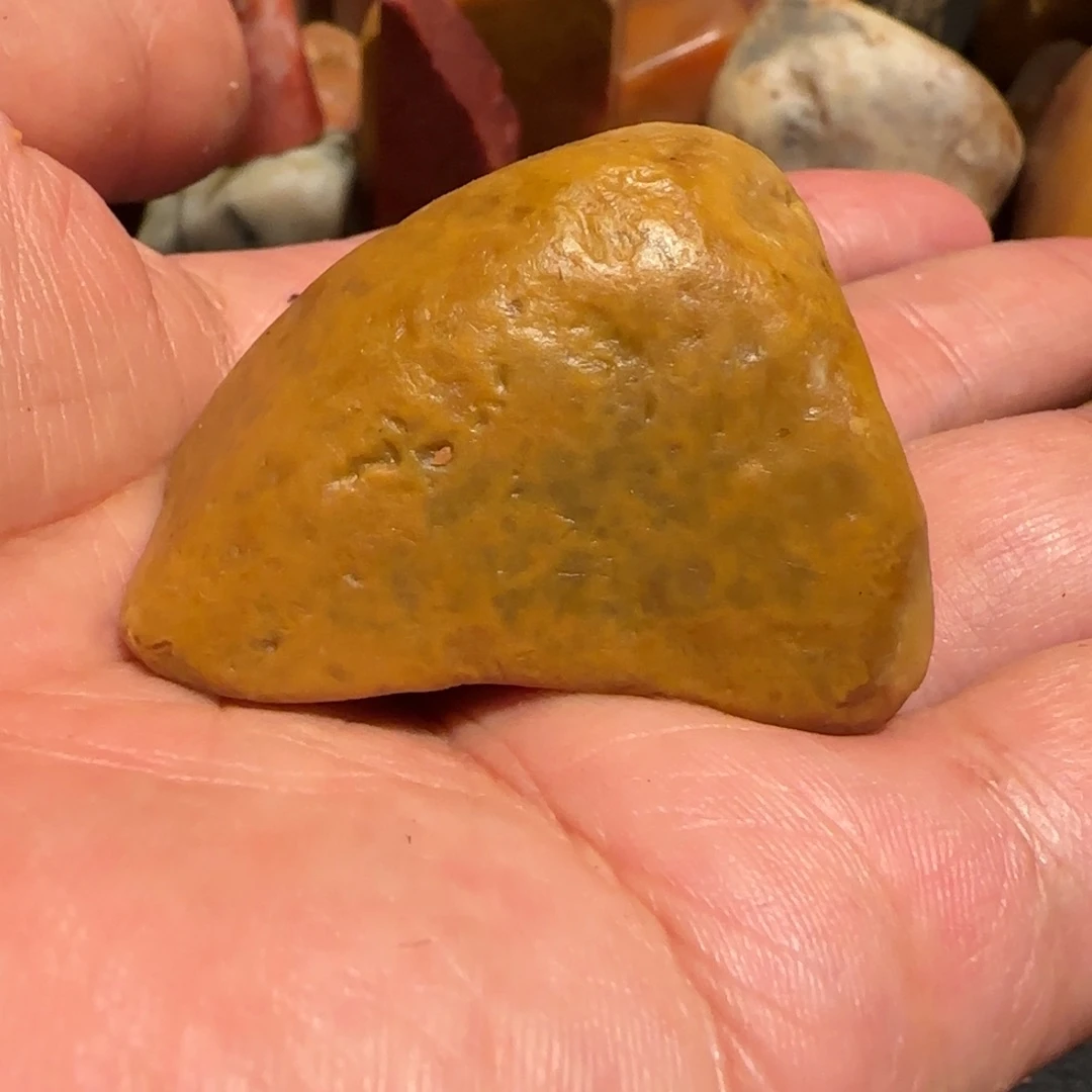 老挝石田黄原石，