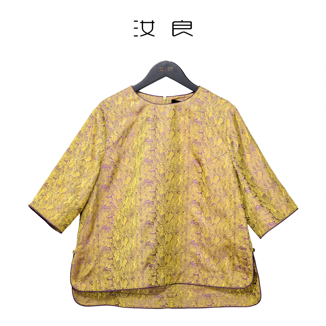 四绞四紫金圆领套头上衣