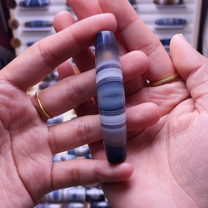 天***物玛瑙/玉髓未镶嵌颈饰