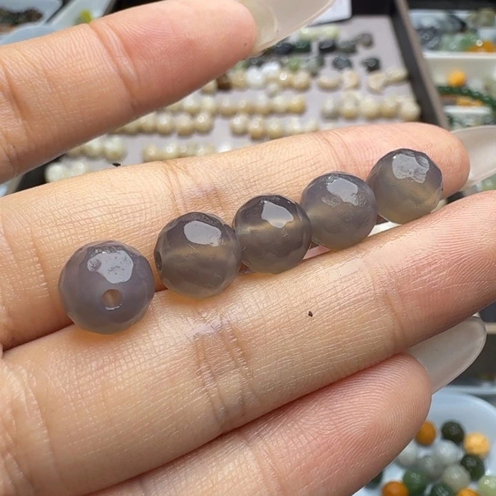 未镶嵌和田玉珠宝半成品