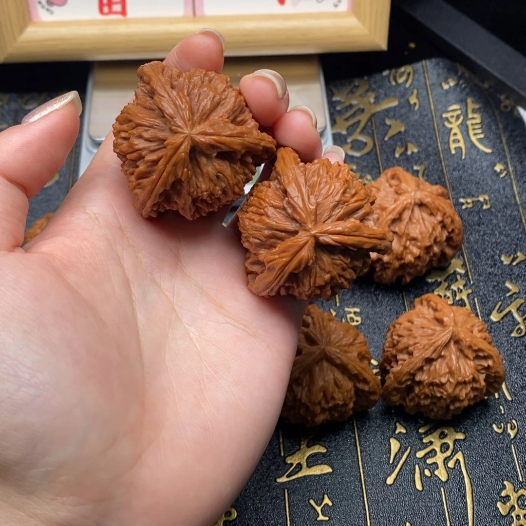 钢***4吊坠文玩核桃白狮1111111111111