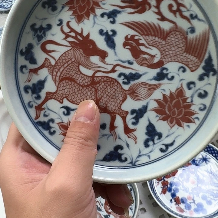 瓷片釉里红麒麟追凤大壶乘景德镇