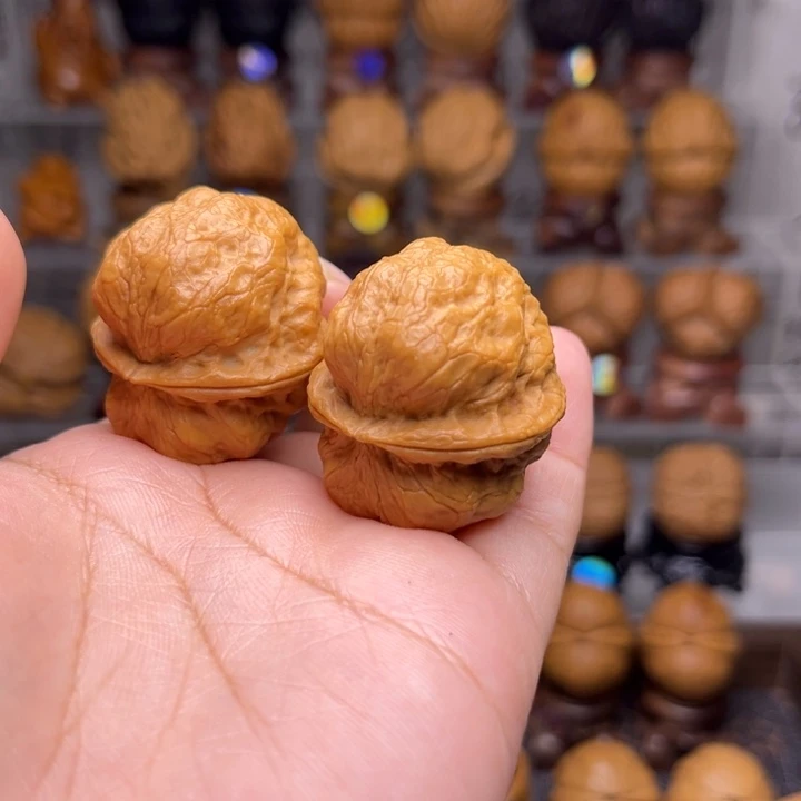 *****吊坠文玩核桃小玉蟾35尺Y08