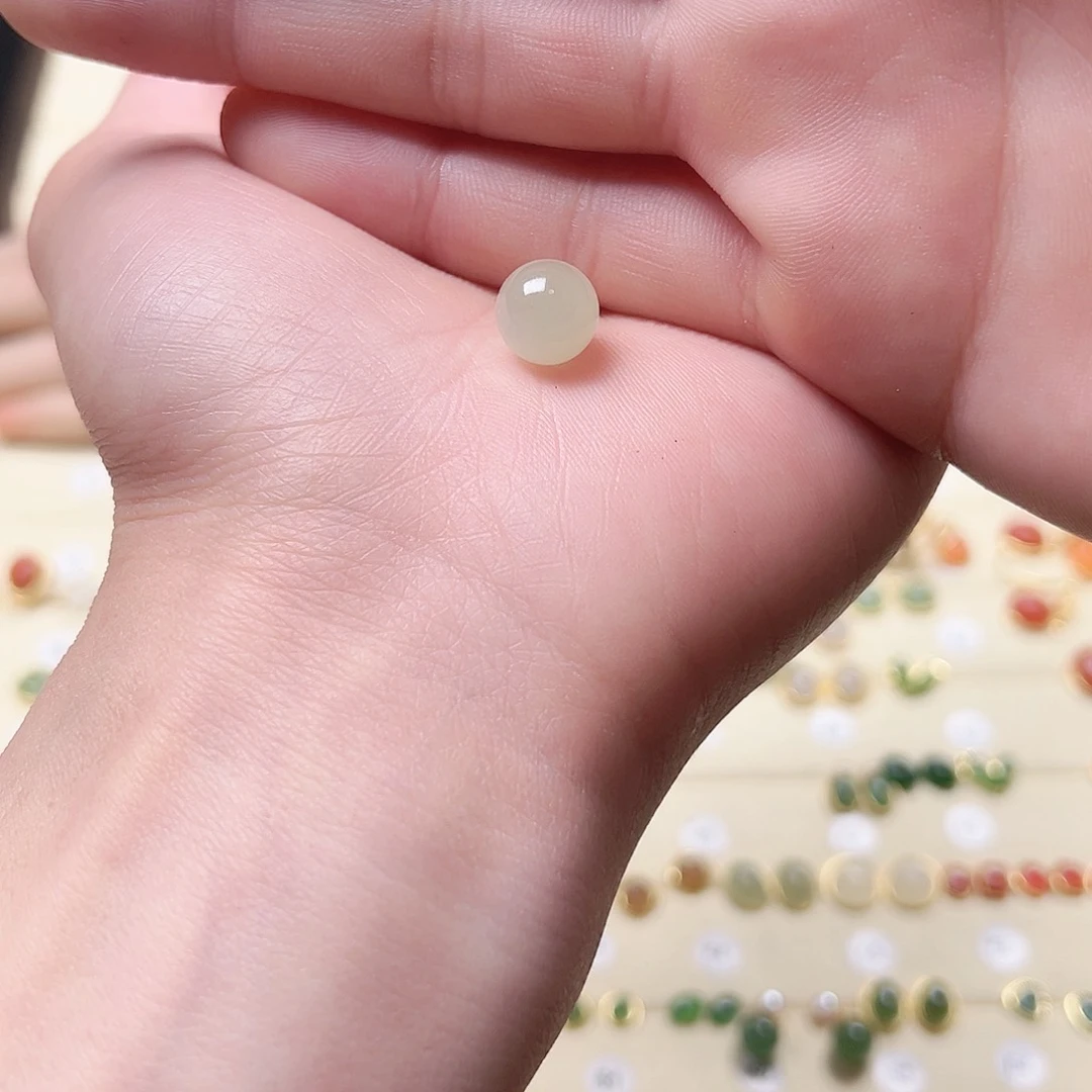 和田玉银S925镶嵌耳饰