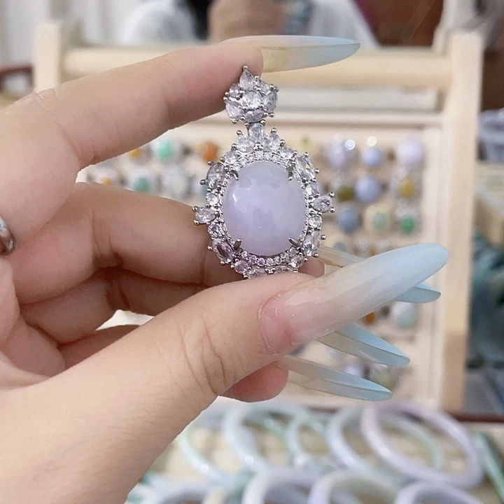 颈饰未镶嵌翡翠天然翡翠Ａ货