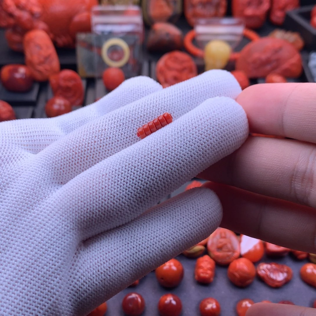 南红玛瑙未镶嵌川料原矿满色满肉精工直切隔片4mm