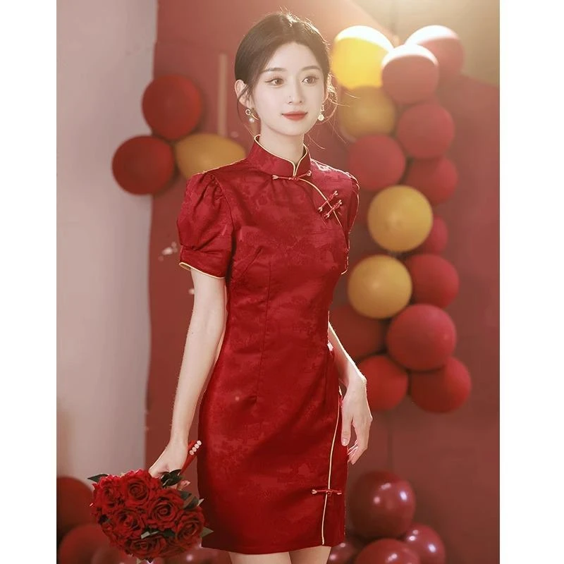 红色旗袍2025年新款夏季少女改良年轻款新中式日常小个子短款高考