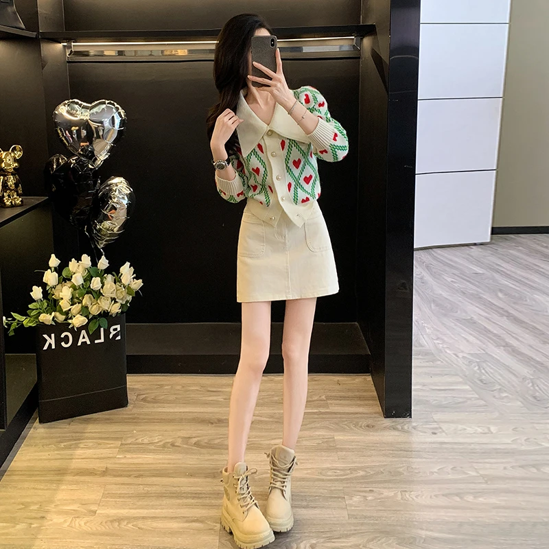2025春季新款洋气减龄时尚套装女可爱甜美针织衫牛仔半身裙两件套