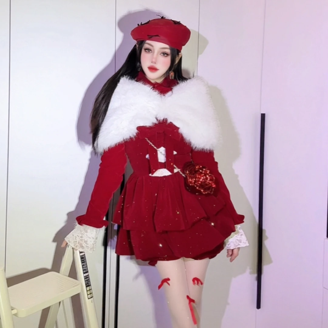 芭比依 圣诞千金～白色披肩毛绒绒高级感名媛法式保暖气质千金外搭