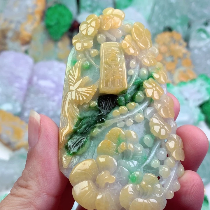 吊坠(不含链)未镶嵌翡翠