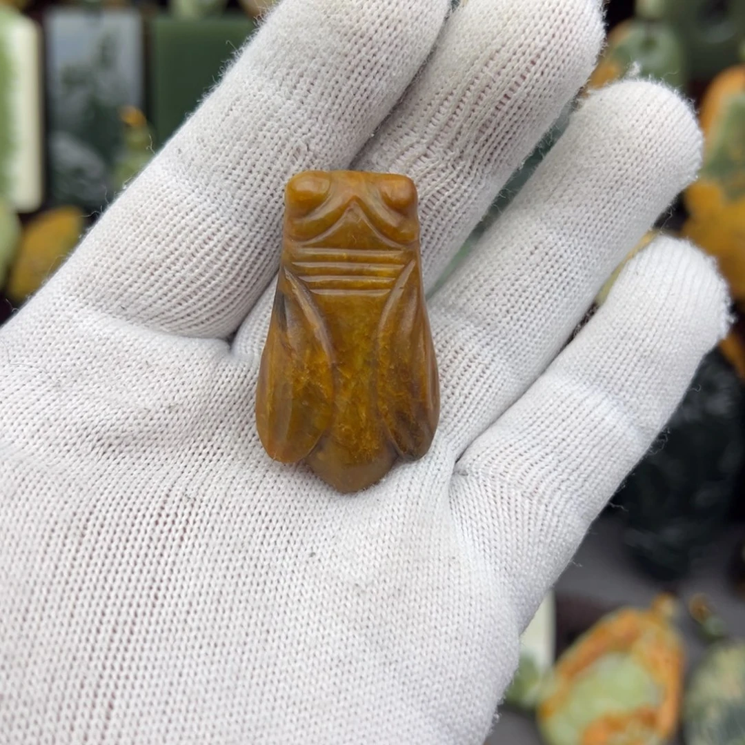 老***董岫岩河磨玉（透闪石质玉）未镶嵌挂件