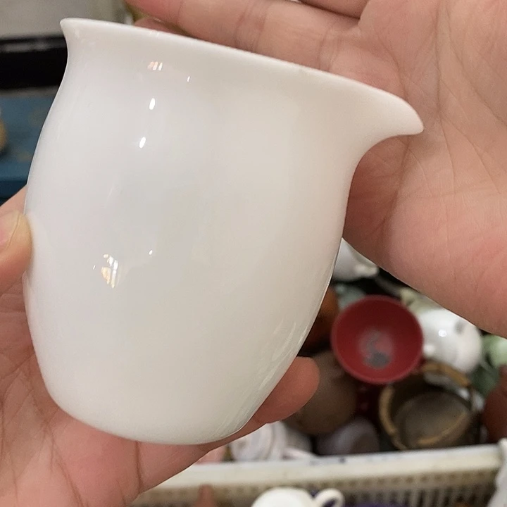 陶瓷艺术品及陶瓷壶壶