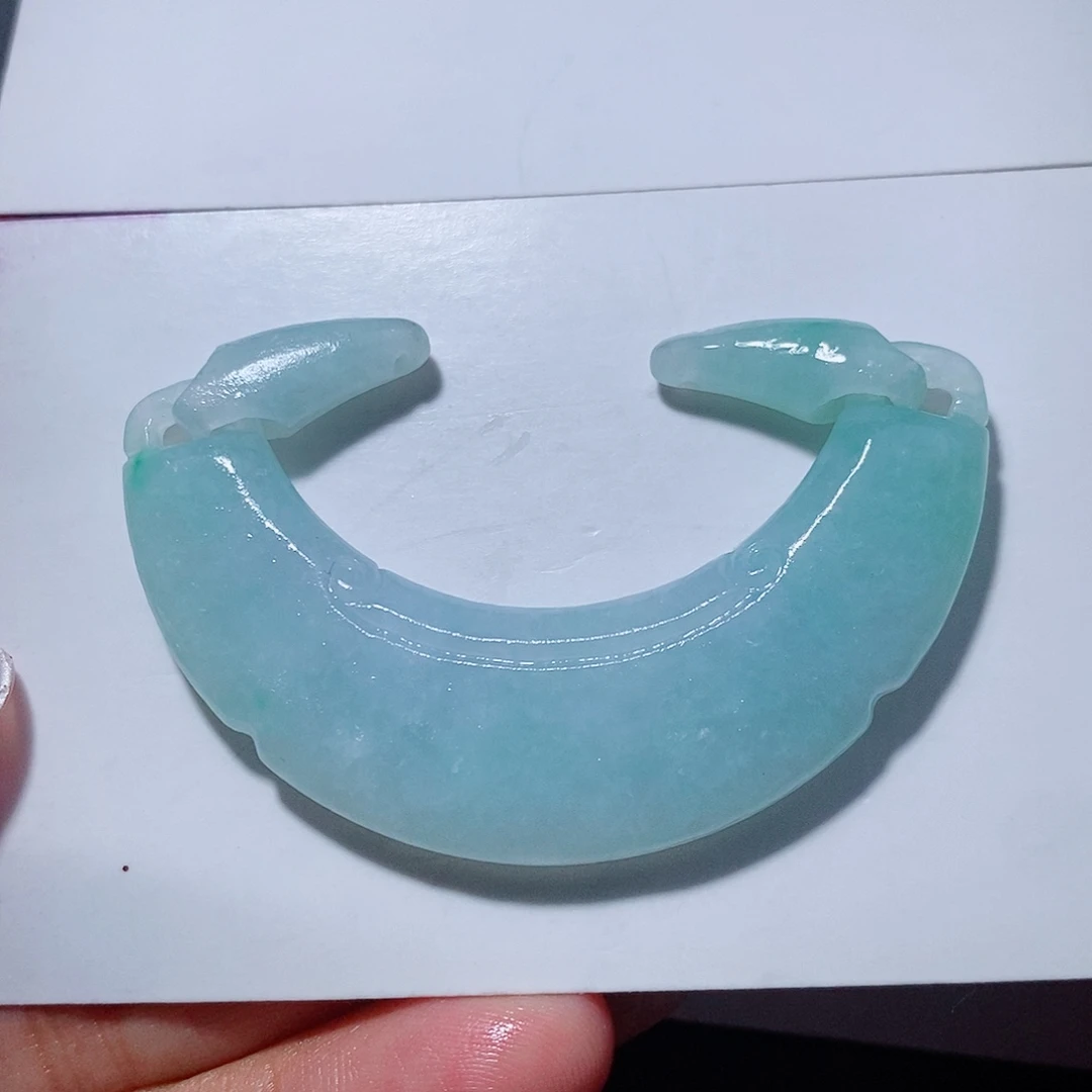 未镶嵌定制翡翠翡翠